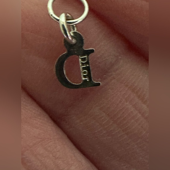 Dior Oblique Turtle Crystal Pendant Necklace - Picture 5 of 6